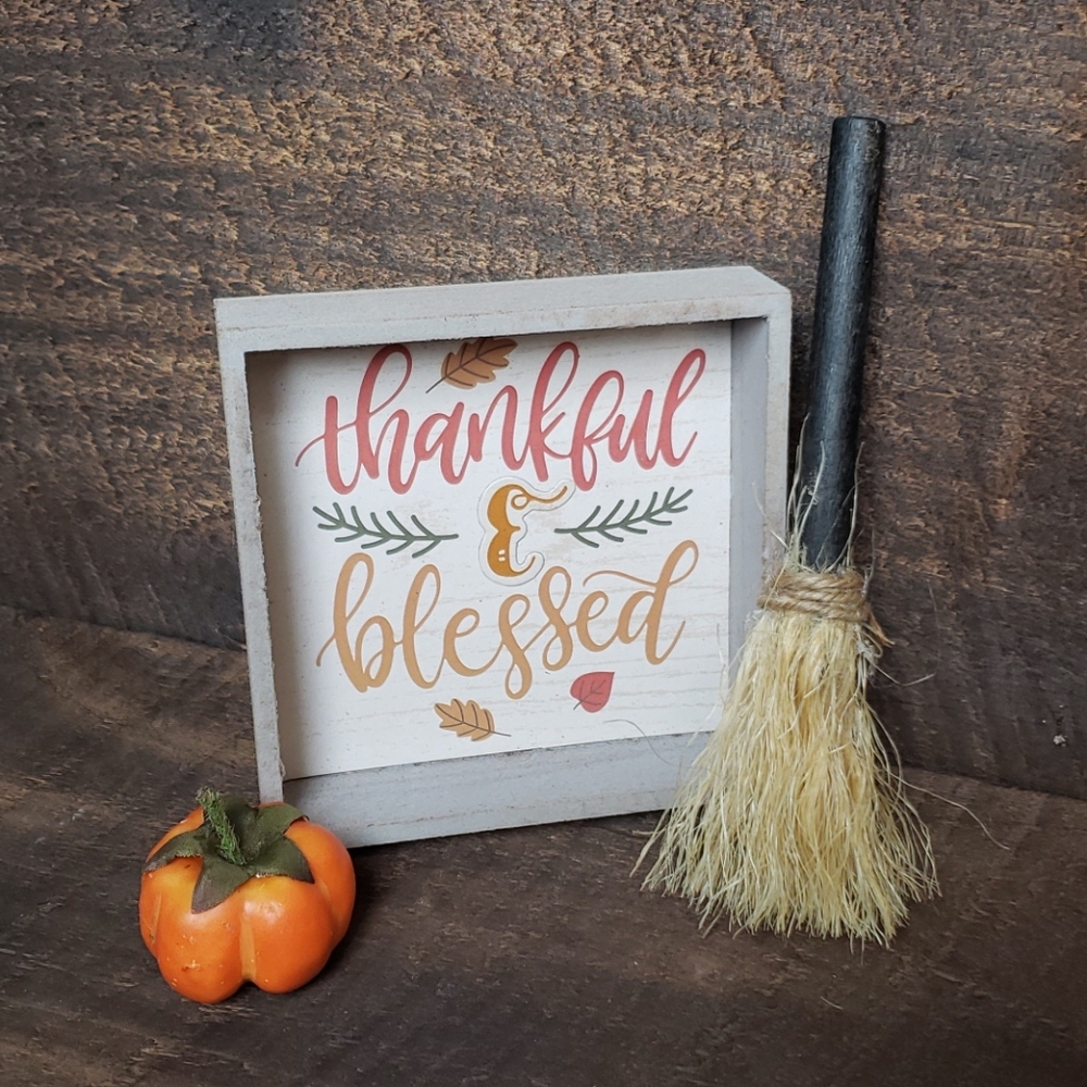 Mini fall broom rustic table top decor - Picture 2 of 6